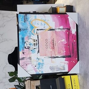 Chanel wallet hanging